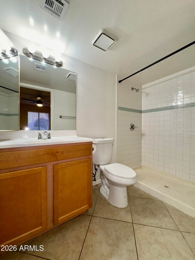 Building Photo - 16635 N Cave Creek Rd