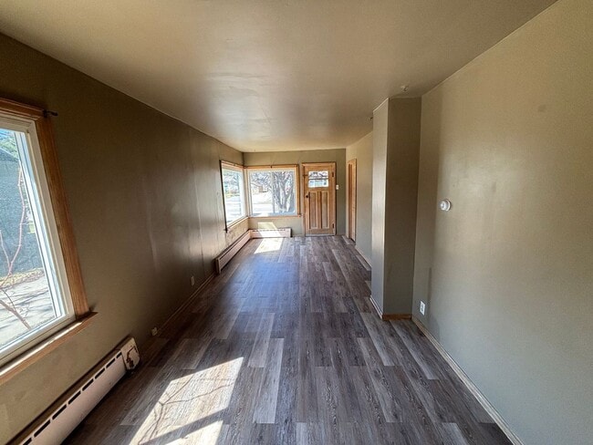 Building Photo - 2 Bed 1 Bath Single Family Home in Rhinelander