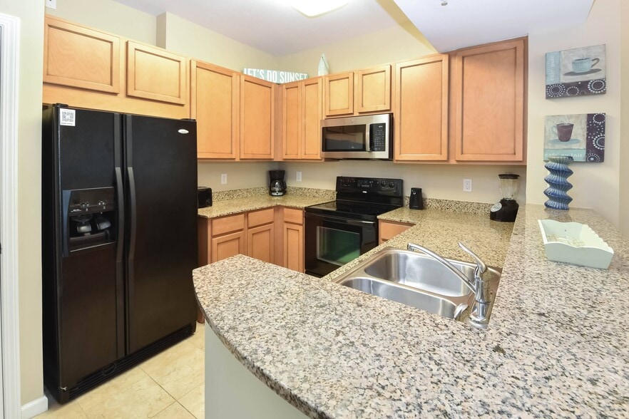 Building Photo - 4203 Indian Bayou Trl