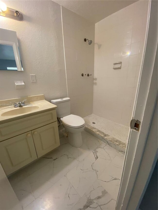 Building Photo - 21134 NW 39th Ave