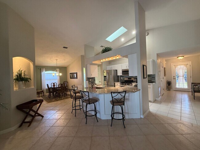 Building Photo - Beautiful 3 bedroom, 2 Bathroom home in the Turnbull Bay Golf Course Community