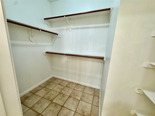 Building Photo - 13530 Carruth Ln