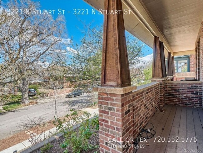 Building Photo - 3221 Stuart St