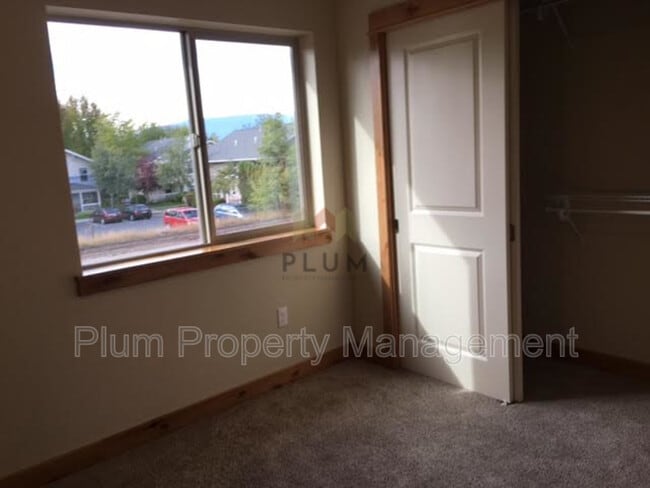 Building Photo - 2326 Aspen Grv Lp