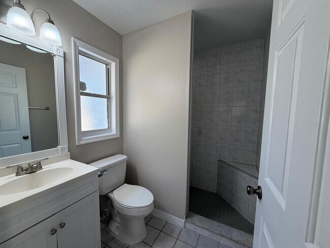 Building Photo - 3450 Clark Rd