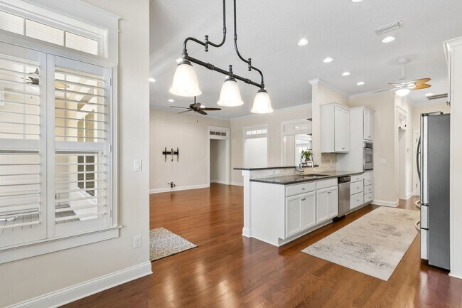 Building Photo - 3BR/3BA Home in Fernandina Beach – Great Location!