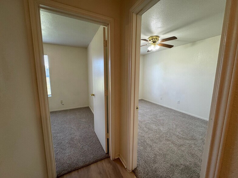 Building Photo - 4600 Greyhound Dr