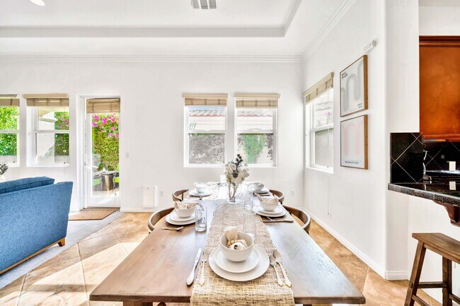 Building Photo - 57410 Via Vista
