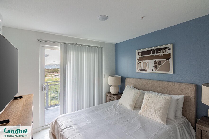 Building Photo - 25850 SW 140th Ct