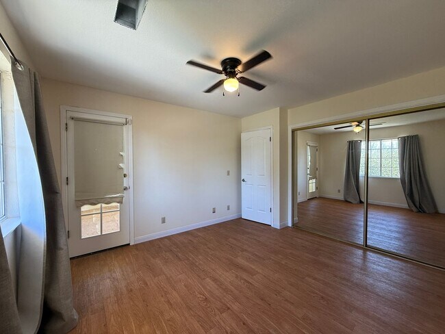Building Photo - Stunning three-story home located in the c...
