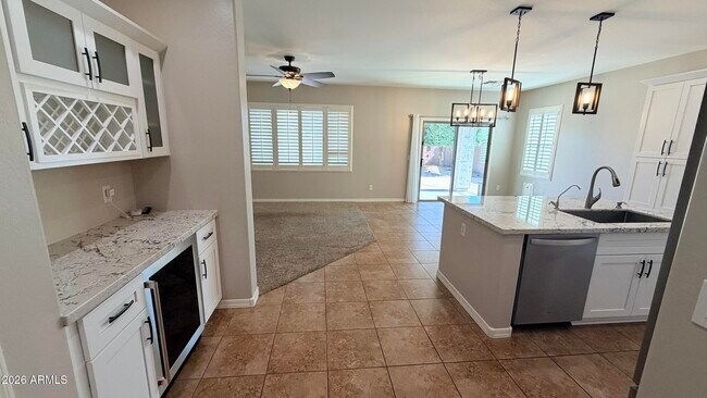 Building Photo - 40750 W Colby Dr