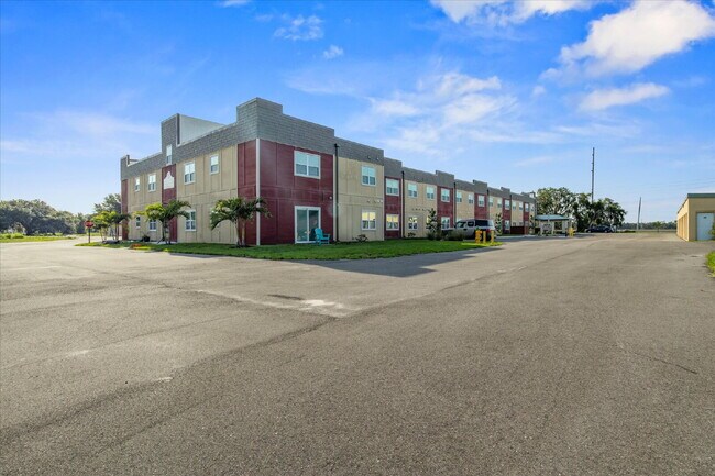 Building Photo - 260 Spanish Moss Cir