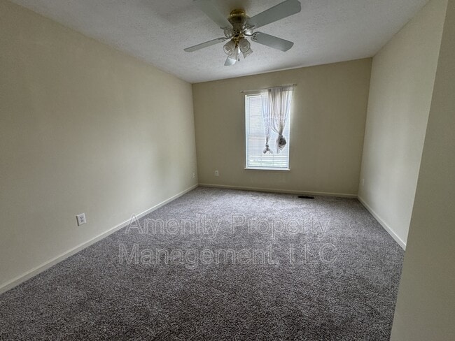 Building Photo - 200 Maryfield Ct