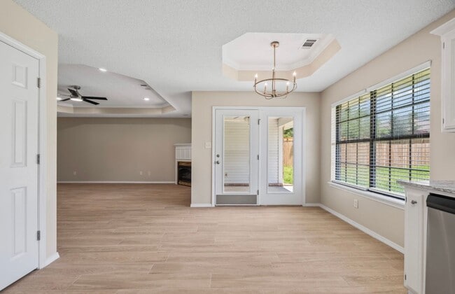 Building Photo - 2708 Azure Hills Dr