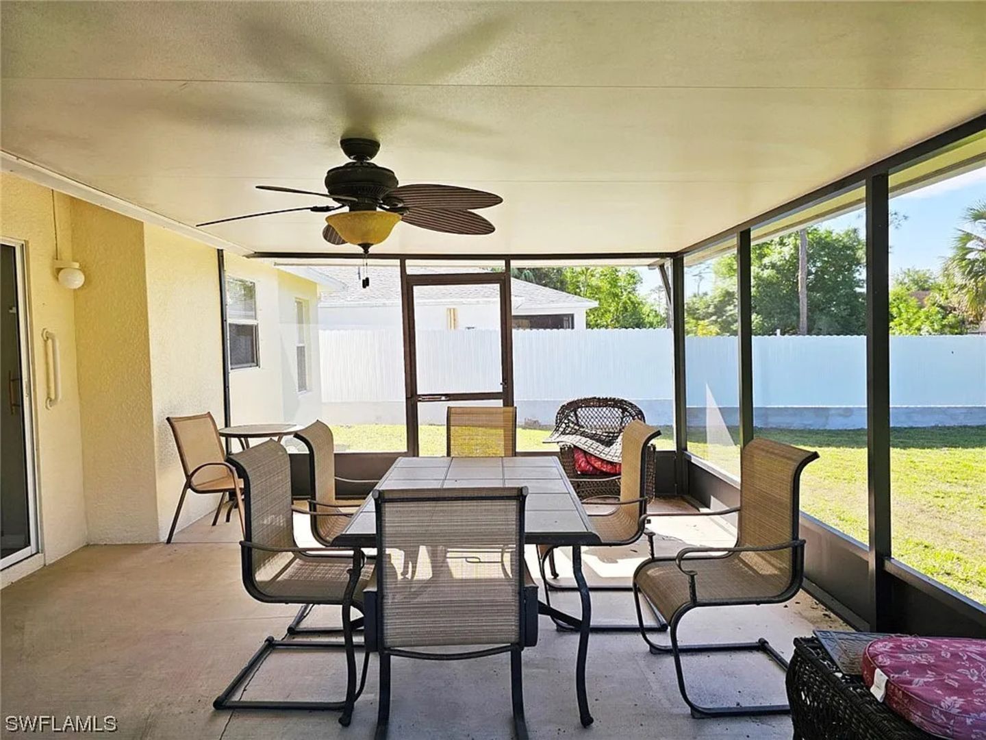 Building Photo - 3003 Nadine Ln