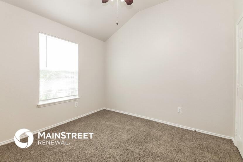 Building Photo - 824 Matthew Ln