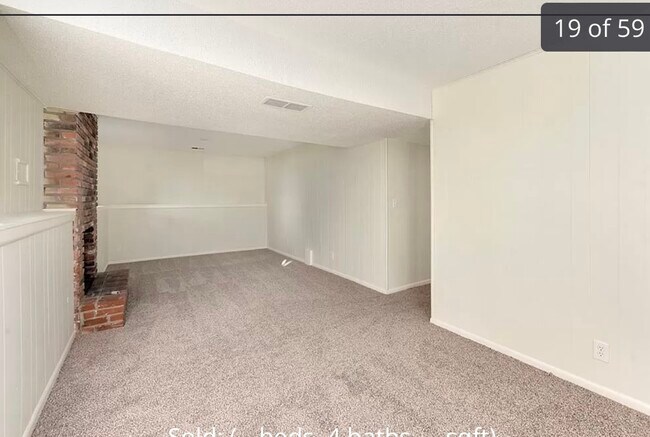 Building Photo - 10709 W 90th Ter