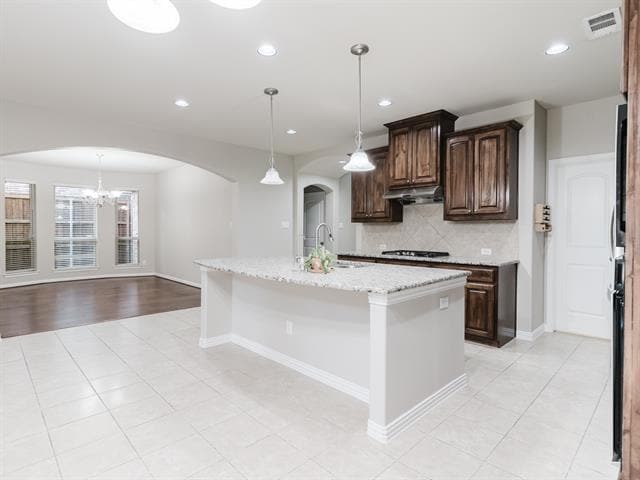 Building Photo - 10901 Capri Dr