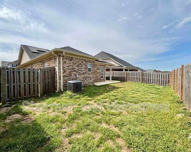 Building Photo - 1101 Grove Landing Ln