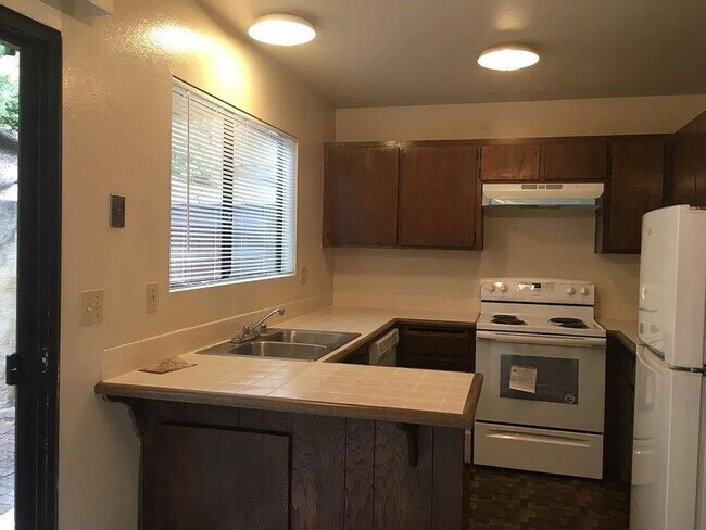 Building Photo - 10267 Black Mountain Rd