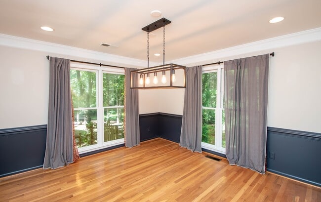 Building Photo - 6447 High Creek Ct