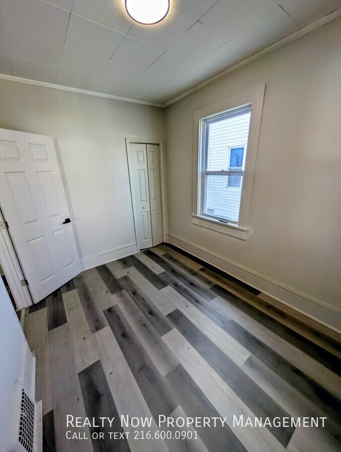 Building Photo - 7501 Berry Ave