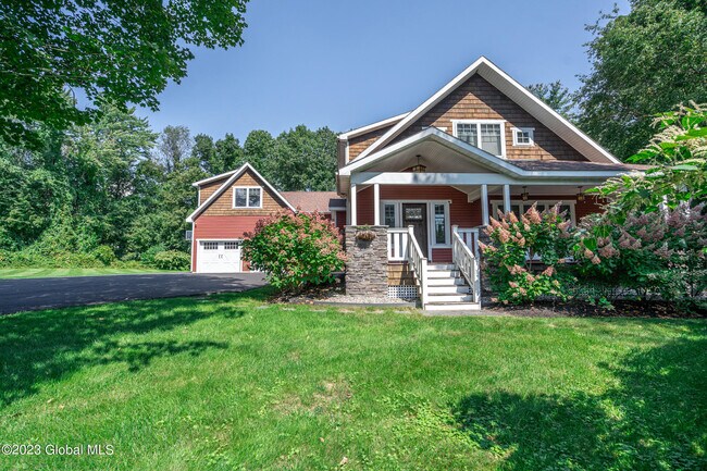 Primary Photo - 219 Crescent Ave