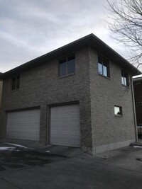 Building Photo - 5404 8th Ave S