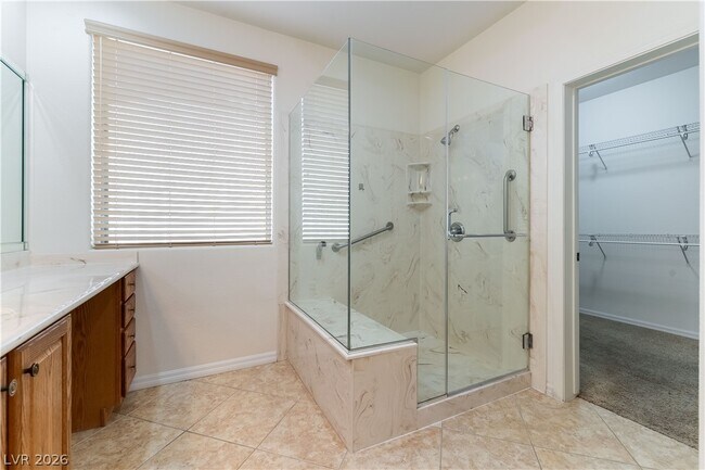 Building Photo - 2253 Laurel Heights Ln