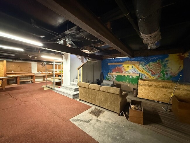 Building Photo - Beautiful mountain home now available in Kamas, UT