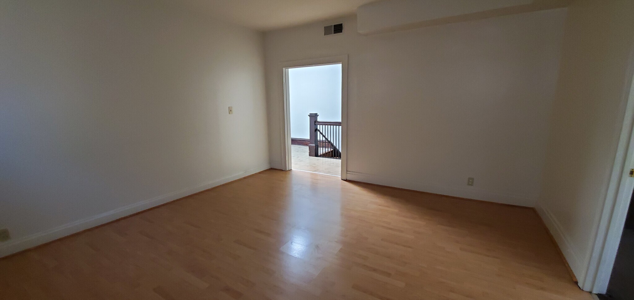 Building Photo - 6244 Cabanne Ave