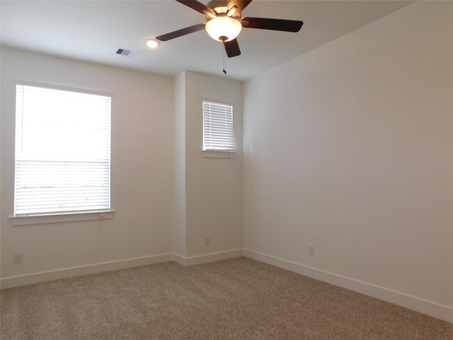 Building Photo - 10130 Agave Pt Ln