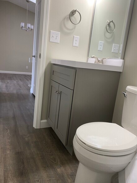 Bathroom 1st floor - 2281 Joshua Cir