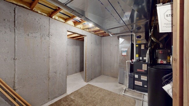 Building Photo - Herriman Rambler with Basement Apartment