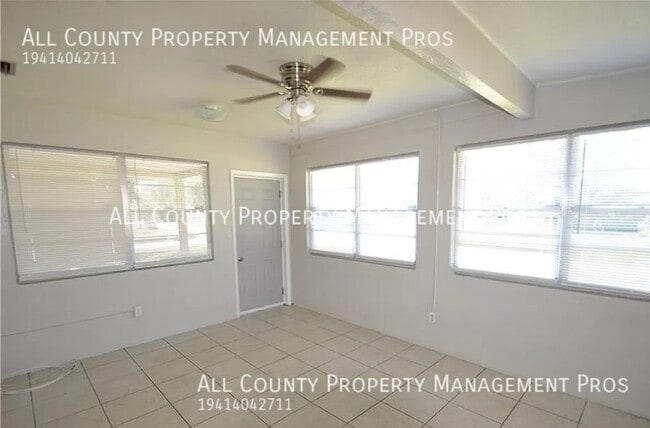 Building Photo - 616 20th Ave W