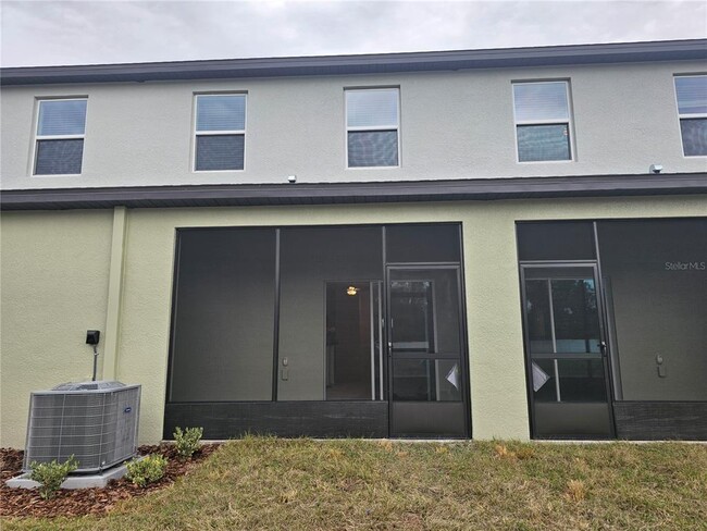 Building Photo - 5958 Shiner St