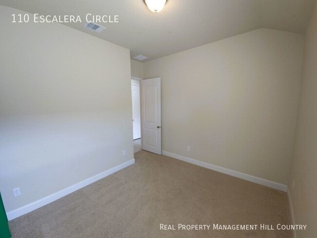 Building Photo - Luxurious Living in a Gated Community - 4 ...