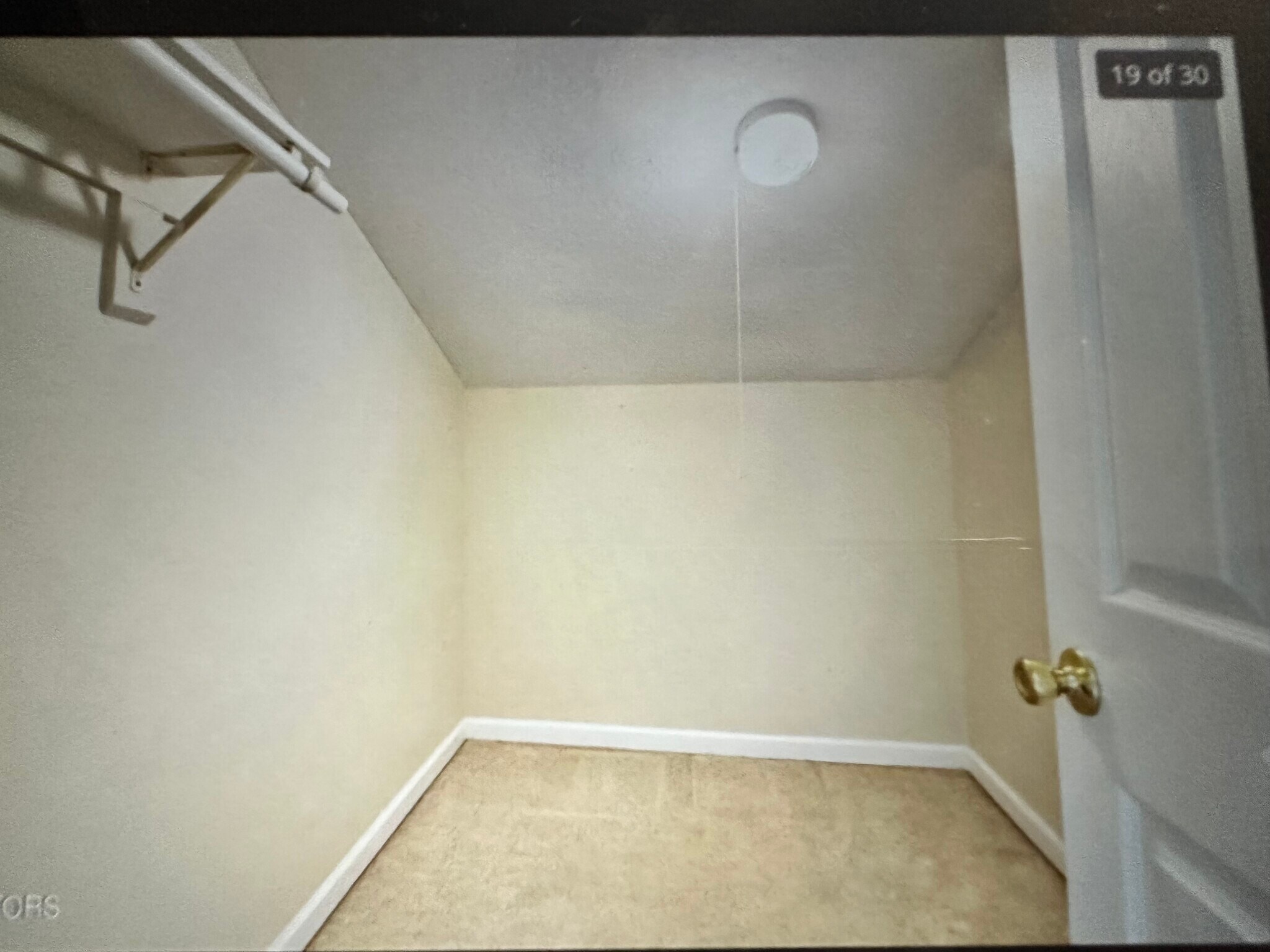 Building Photo - 38 Lakeshore Ln