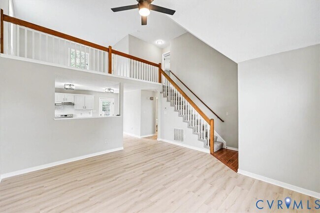 Building Photo - 10017 Chartwood Ct