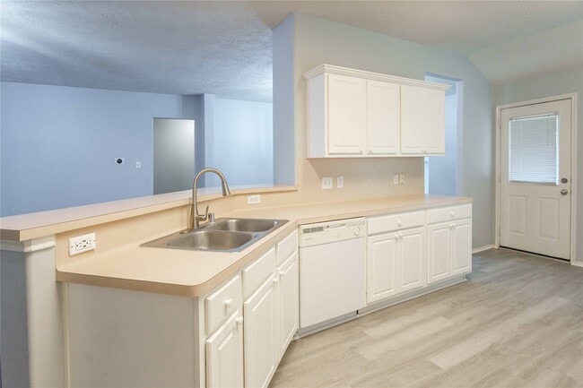 Building Photo - 146 N Vesper Bend Cir