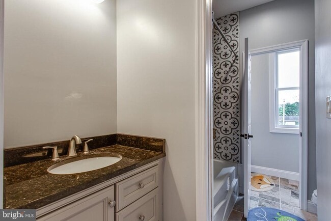 Building Photo - 43840 Tarrywyle Way