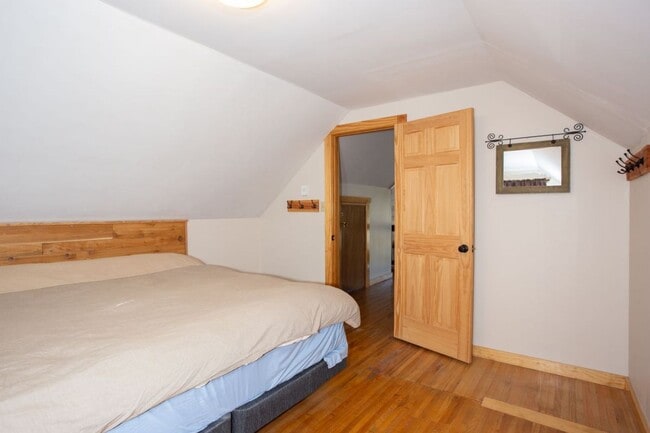 Building Photo - Stunning Fairplay Cabin available now for ...