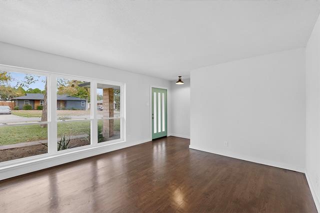 Building Photo - 2812 San Medina Ave