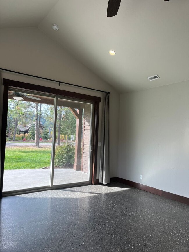 Building Photo - Sought after Dover Bay Home
