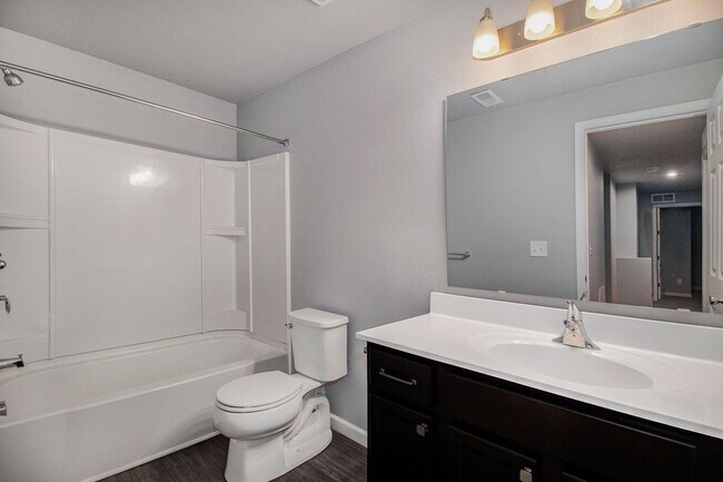 Building Photo - Comfortable and inviting space for you and...