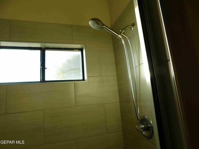 Building Photo - 3313 Tierra Espada Dr