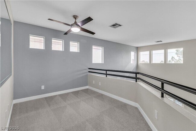 Building Photo - 1712 Estrella St