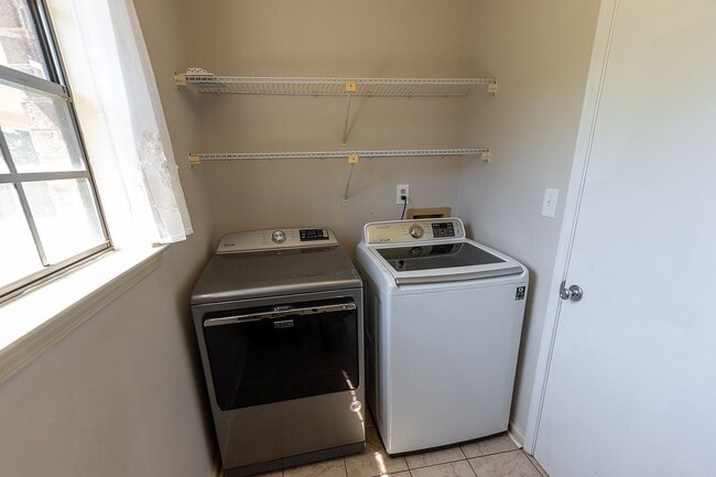 Building Photo - Home for Rent in Copperfield