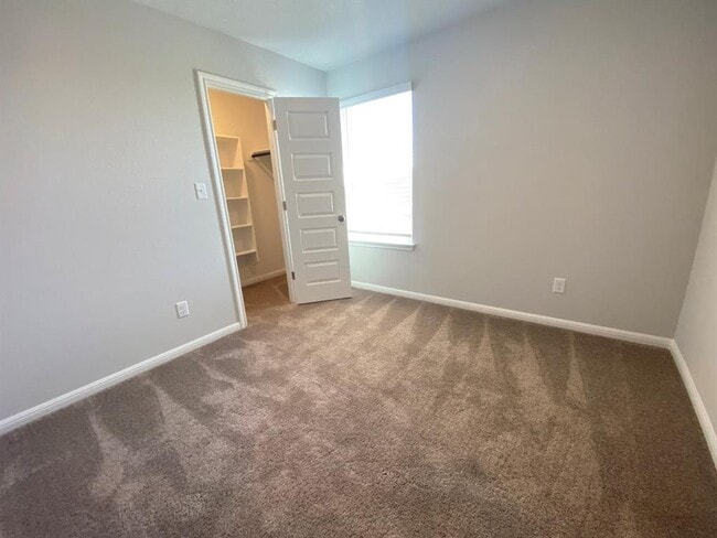 Building Photo - 2243 Oscar Eli Pl