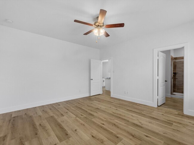 Building Photo - 24751 Russet Bluff Trl